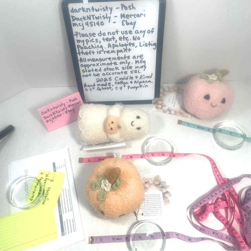 3 PIECE BNWT 2025 CUDDLE + KIND 1 BOUCLE GHOST W PUMPKIN AND 2 BOUCLE PUMPKINS - Picture 3 of 12